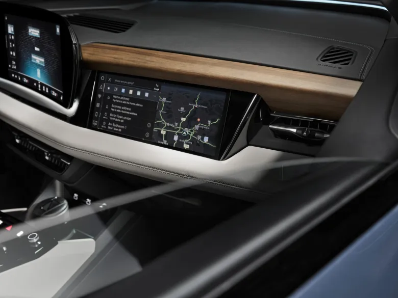 2024 Audi Q6 e-tron Interior Image 8